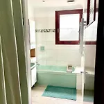 Standing De 88 M2, Grand Jardin, Wifi, Clim, Netflix, La Suzanna Сasa de vacaciones
