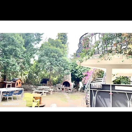 Standing De 88 M2, Grand Jardin, Wifi, Clim, Netflix, La Suzanna Holiday home